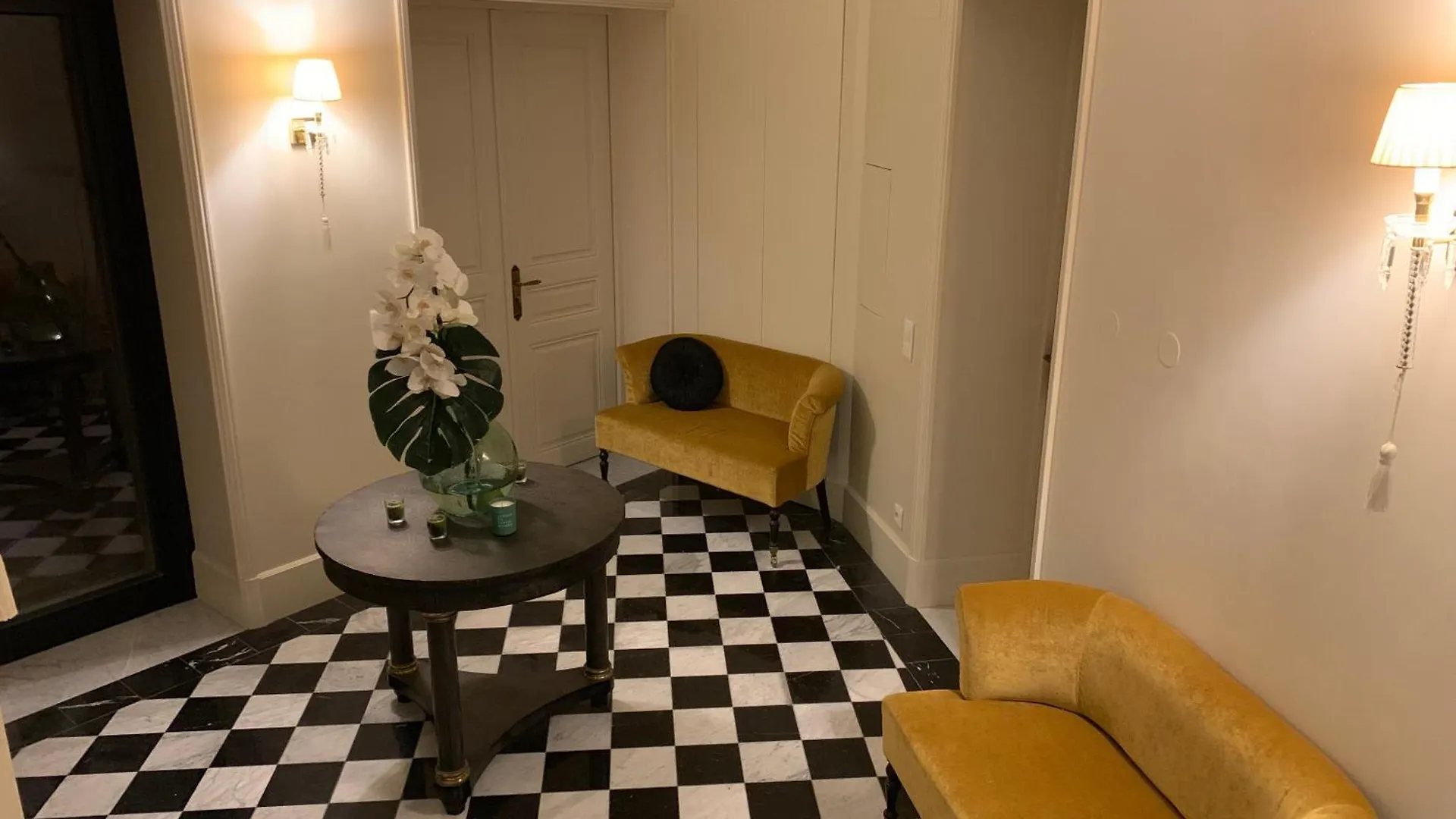7e Invalides Tour Eiffel Apartment *